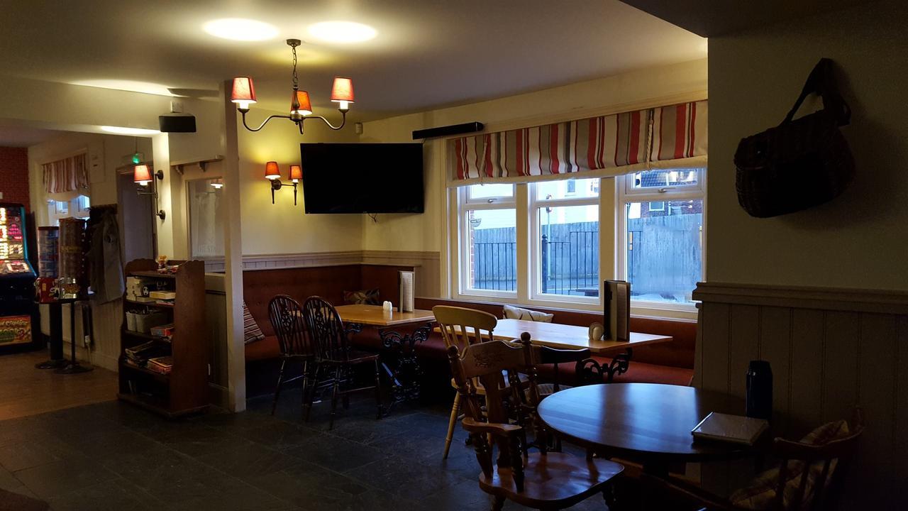 The Stag Hotel Northwood  Exterior foto